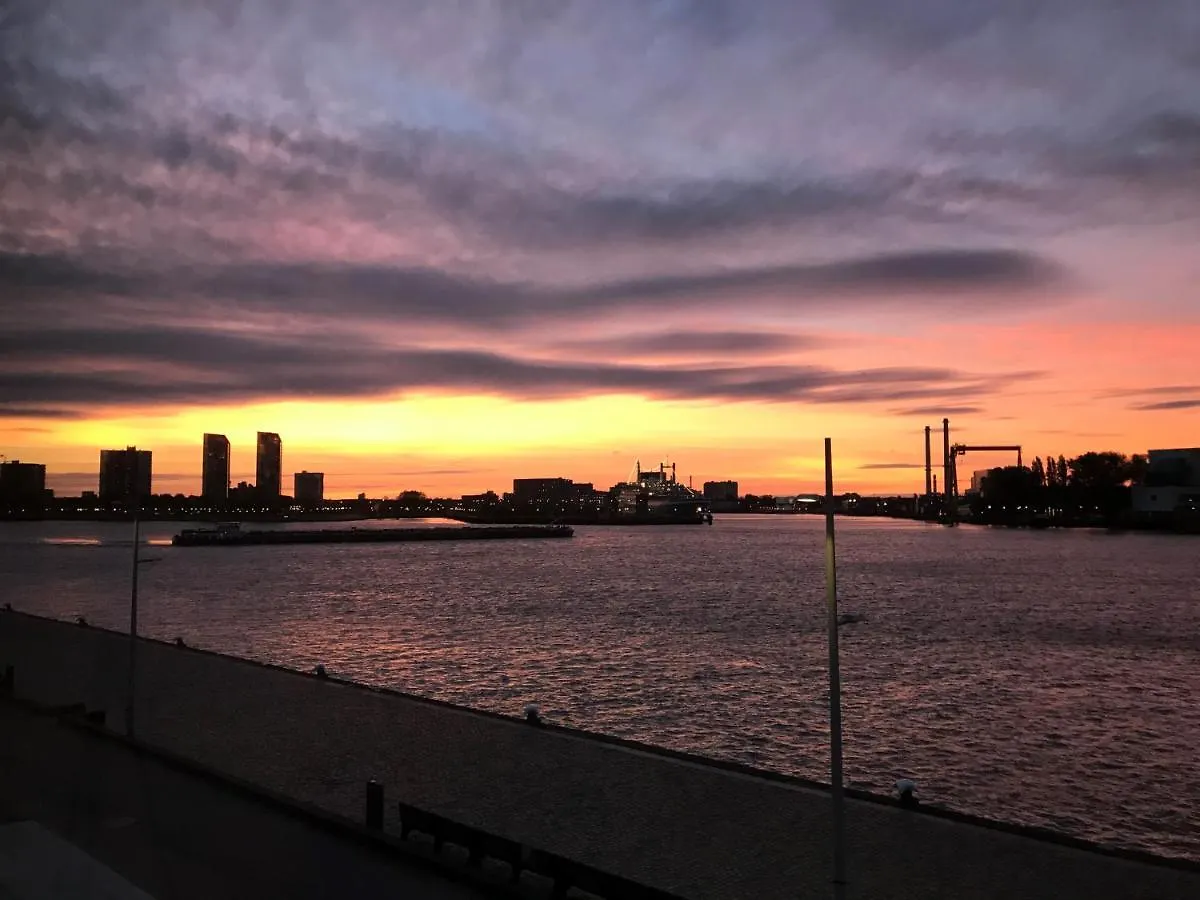 B&B Maasview Rotterdam Nederland