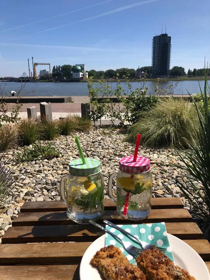 Bed & Breakfast B&B Maasview Rotterdam